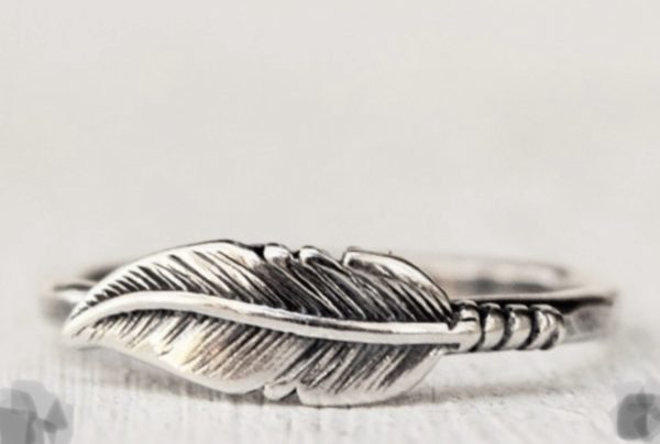 Antique Silver Feather Ring
